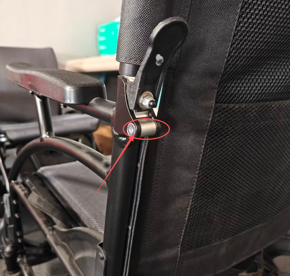 SLF30 Electric Wheelchair Folding Clip Screws (Pack of Two)