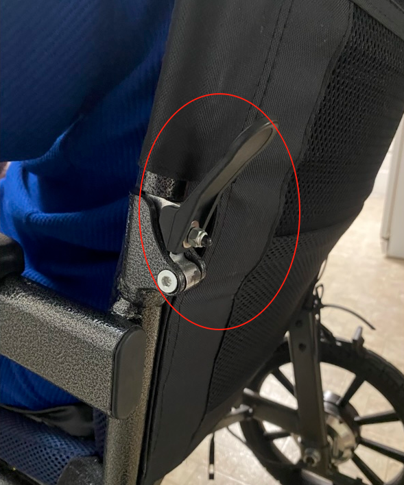 Electric wheelchair folding buckle